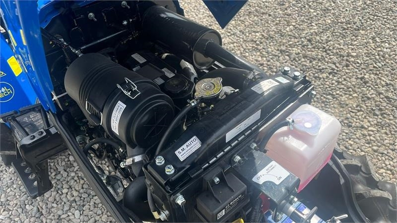 Komunālais traktors Solis S26 6+2 gearmaskine med Fuldhydraulisk frontlæsser: foto 9