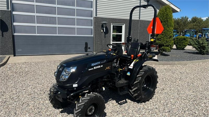 Solis S26 Limited Edition i sort 6+2 Gearmaskine med Ser - Komunālais traktors: foto 2 Solis S26 Limited Edition i sort 6+2 Gearmaskine med Ser - Komunālais traktors: foto 2