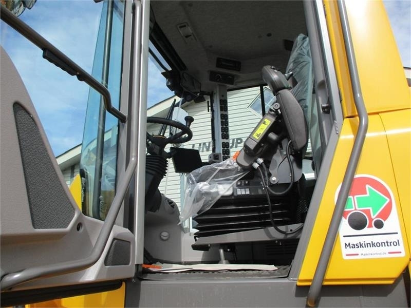 Volvo L 70 H 2, BEMÆRK MED GARANTI FRA VOLVO FREM TIL DE - Riteņu iekrāvējs: foto 5 Volvo L 70 H 2, BEMÆRK MED GARANTI FRA VOLVO FREM TIL DE - Riteņu iekrāvējs: foto 5