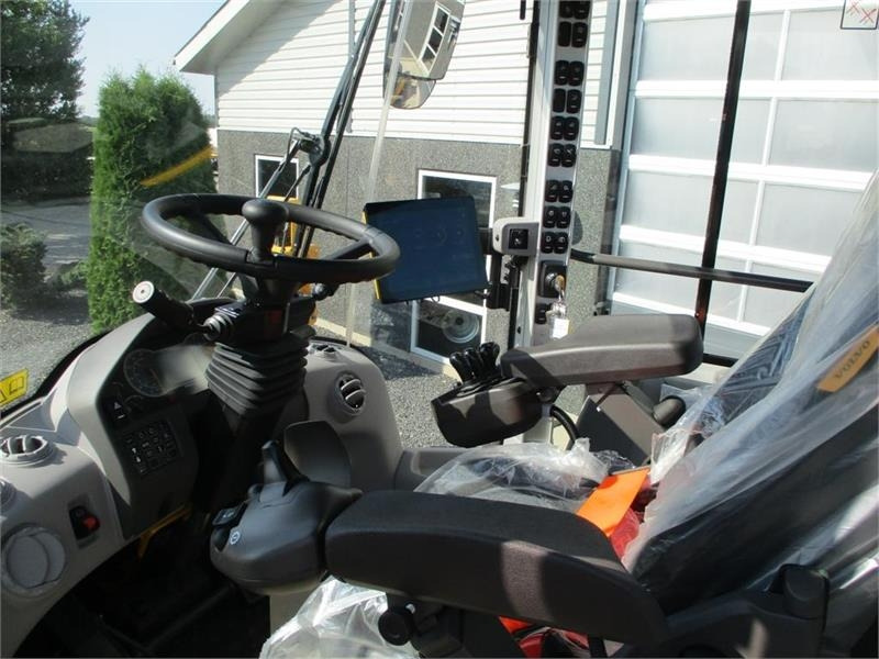 Volvo L 70 H H2 BEMÆRK MED GARANTI FRA VOLVO FREM TIL DE - Riteņu iekrāvējs: foto 5 Volvo L 70 H H2 BEMÆRK MED GARANTI FRA VOLVO FREM TIL DE - Riteņu iekrāvējs: foto 5