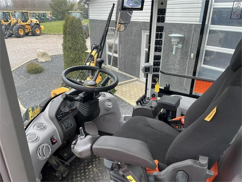 Volvo L90H Dansk-maskine, med alt udstyr på. CDC, BSS, - Riteņu iekrāvējs: foto 3 Volvo L90H Dansk-maskine, med alt udstyr på. CDC, BSS, - Riteņu iekrāvējs: foto 3