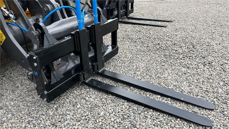 Volvo Pallegafler Hydraulisk 5Tons pallegafler med Volvo - Riteņu iekrāvējs: foto 3 Volvo Pallegafler Hydraulisk 5Tons pallegafler med Volvo - Riteņu iekrāvējs: foto 3