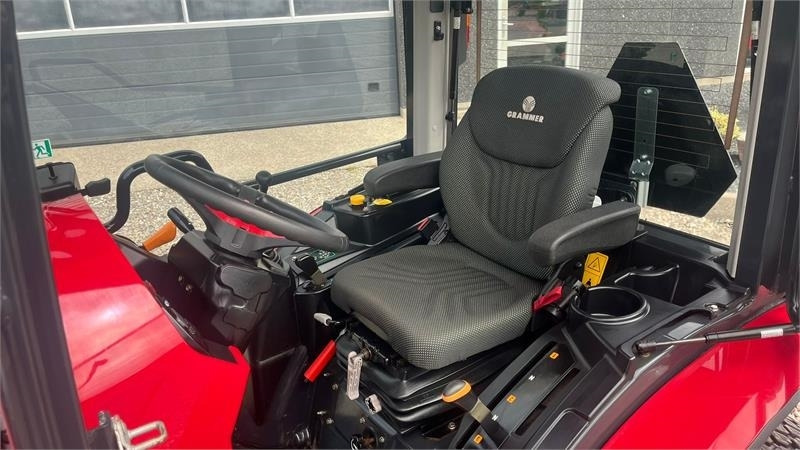 Traktors Yanmar YT 235H 4WD Snow Edition med sneplov og spreder: foto 7
