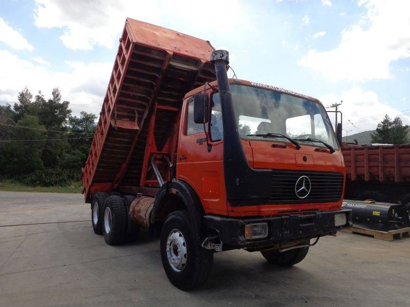 Mercedes-Benz NG 2632 V10 Mercedes Benz 2632K6X4 - Kravas automašīna pašizgāzējs: foto 1 Mercedes-Benz NG 2632 V10 Mercedes Benz 2632K6X4 - Kravas automašīna pašizgāzējs: foto 1
