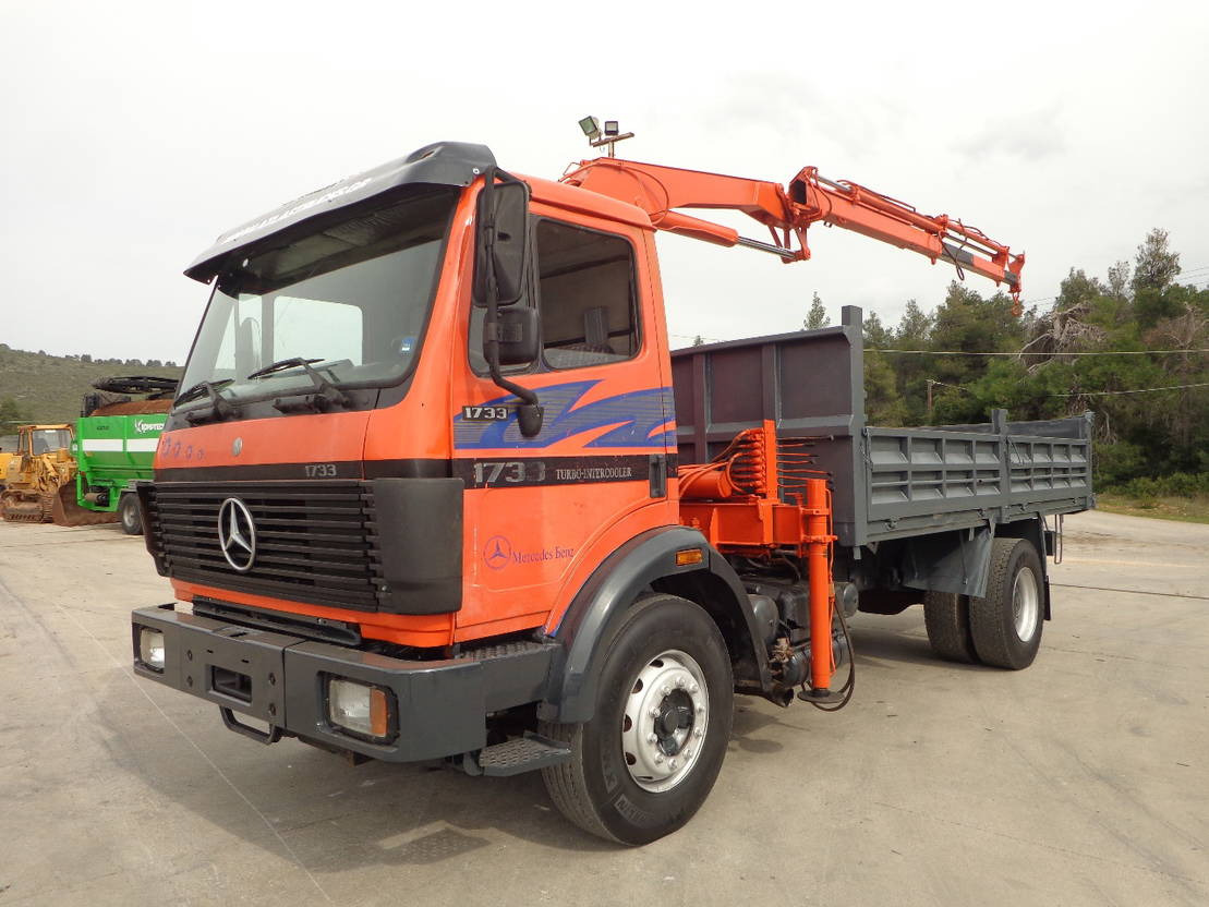 Mercedes-Benz SK 1722 Mercedes Benz SK1722 4X2 Kipper AND Crane - Kravas automašīna pašizgāzējs: foto 1 Mercedes-Benz SK 1722 Mercedes Benz SK1722 4X2 Kipper AND Crane - Kravas automašīna pašizgāzējs: foto 1