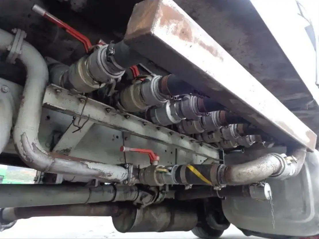 Autocisterna Scania R143-470 V8 Scania R143HL .470 6X2 Diesel/OIL Tank: foto 9
