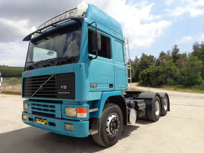 Volvo F 12.400 Volvo F12 6X2 TD122FL - Vilcējs: foto 1 Volvo F 12.400 Volvo F12 6X2 TD122FL - Vilcējs: foto 1