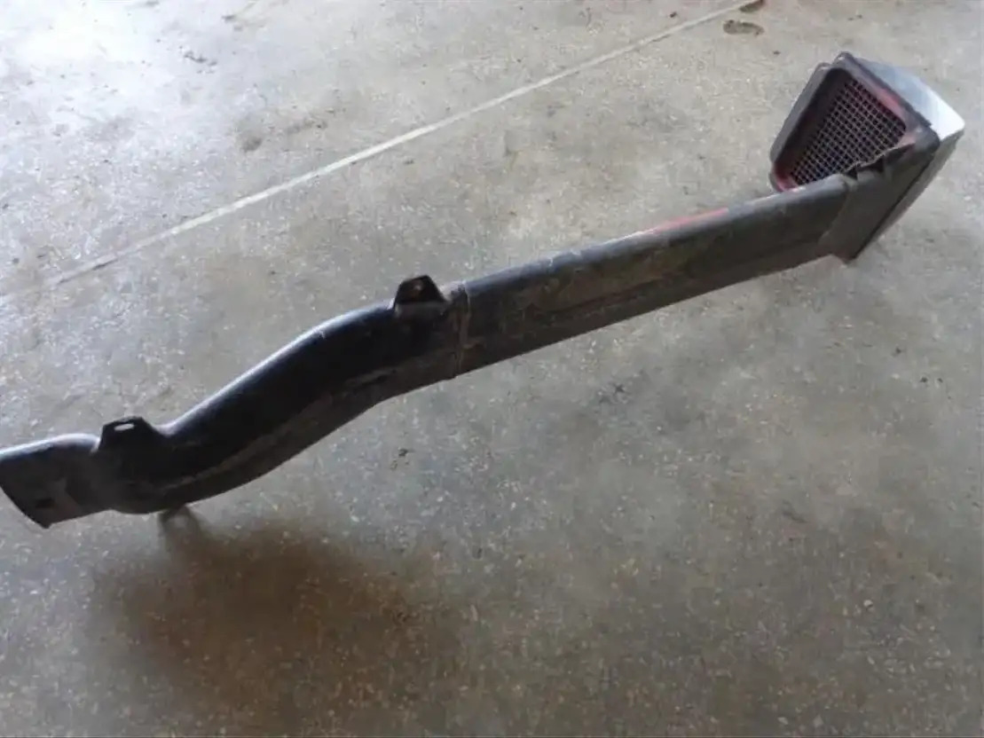 Volvo AIR Filter Volvo F Serie - Kabīne un interjers - Kravas automašīna: foto 4 Volvo AIR Filter Volvo F Serie - Kabīne un interjers - Kravas automašīna: foto 4