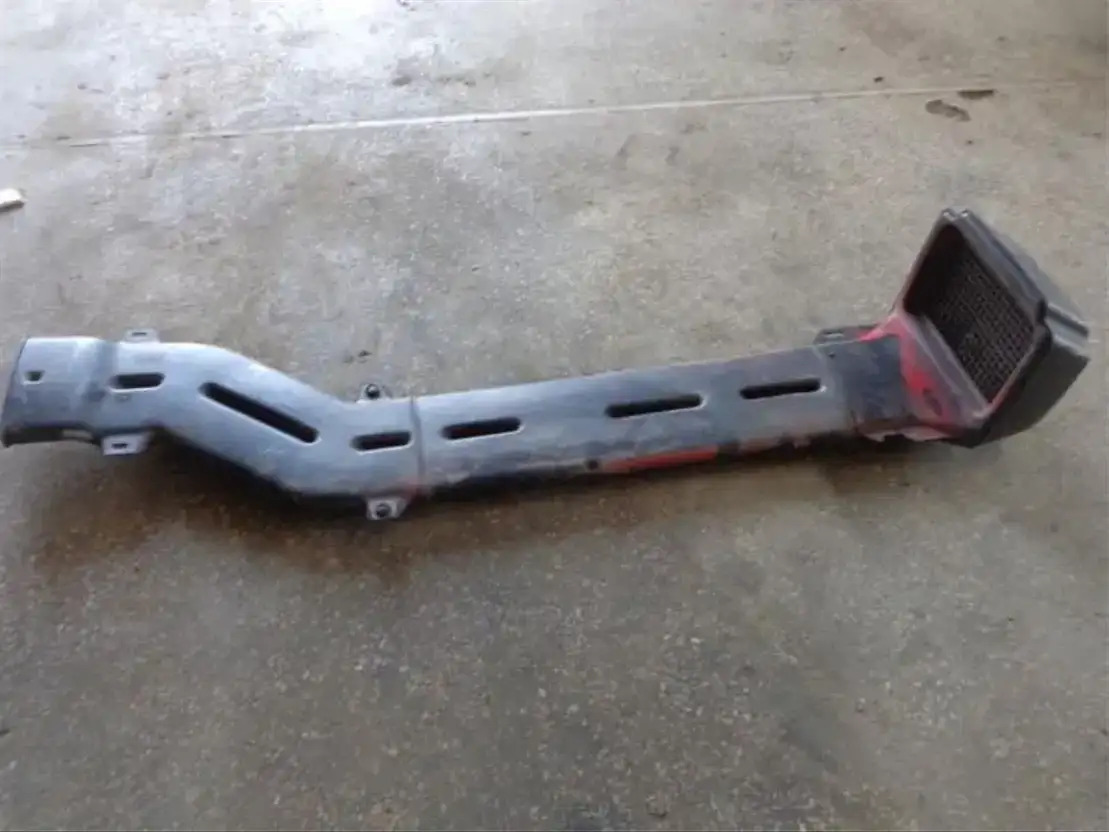 Volvo AIR Filter Volvo F Serie - Kabīne un interjers - Kravas automašīna: foto 2 Volvo AIR Filter Volvo F Serie - Kabīne un interjers - Kravas automašīna: foto 2