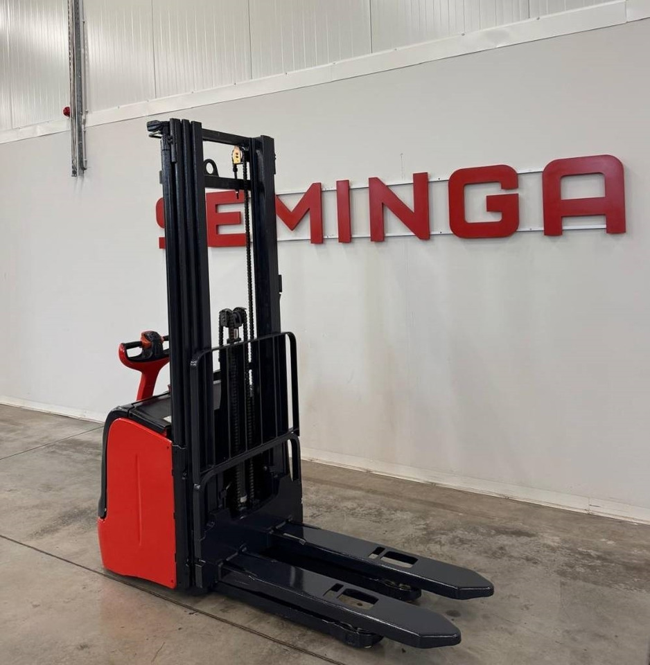 Linde 10848 L14 - Autokrāvējs: foto 1 Linde 10848 L14 - Autokrāvējs: foto 1