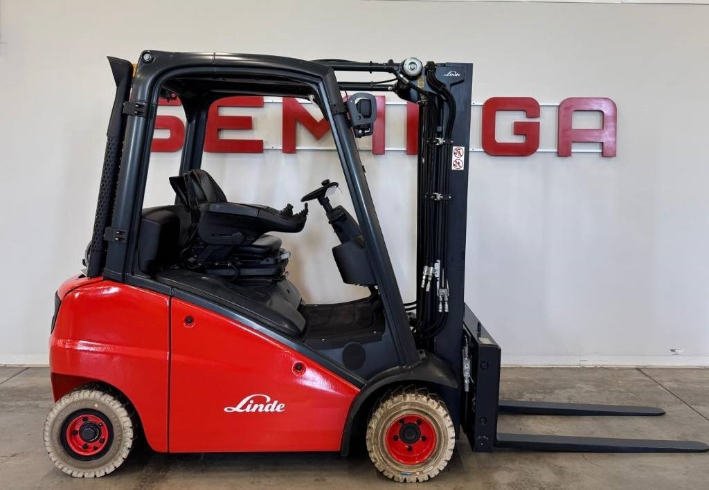 Linde 10876 - H20T-01 - Gāzes iekrāvējs: foto 2 Linde 10876 - H20T-01 - Gāzes iekrāvējs: foto 2