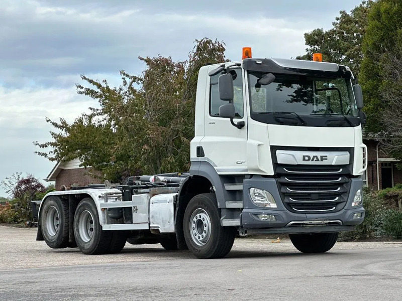 DAF CF 430 FAS 6x2 HAAK/CONTAINER!!2019!!82dkm!! - Pacēlājs ar āķi: foto 3 DAF CF 430 FAS 6x2 HAAK/CONTAINER!!2019!!82dkm!! - Pacēlājs ar āķi: foto 3