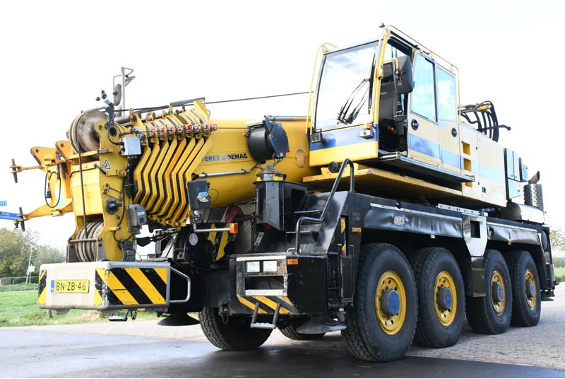 Demag AC60 CITY CLASS! Double cab!!8X8!! - Autoceltnis: foto 4 Demag AC60 CITY CLASS! Double cab!!8X8!! - Autoceltnis: foto 4