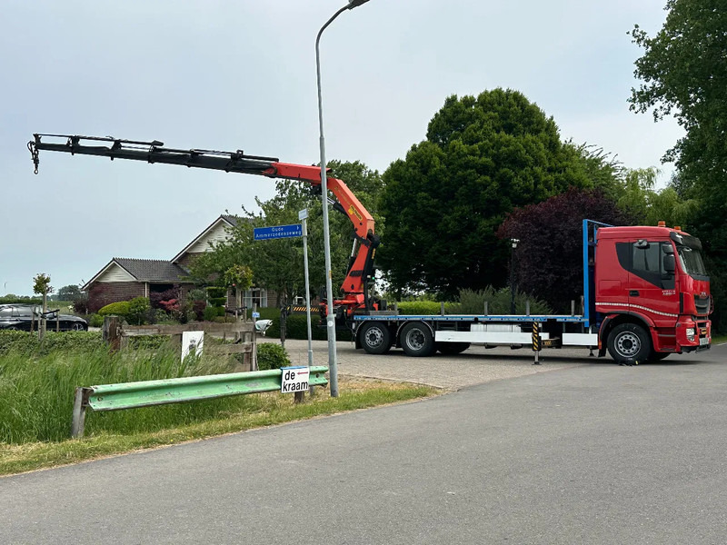 Iveco Stralis 420 !KRAAN/CRANE/GRUE/ Palfinger 42TM!! RADIO REMOTE!! EURO 6!!NL truck! - Kravas auto ar manipulatoru: foto 4 Iveco Stralis 420 !KRAAN/CRANE/GRUE/ Palfinger 42TM!! RADIO REMOTE!! EURO 6!!NL truck! - Kravas auto ar manipulatoru: foto 4