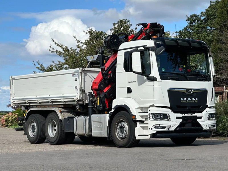 MAN TGS 26.430 2022!EURO6!! 6x2!! PALFINGER 23tm+JIB+LIER/WINCH!!DREISEITEN KIPPER/BORDMATIC!!9tkm - Kravas automašīna pašizgāzējs, Kravas auto ar manipulatoru: foto 2 MAN TGS 26.430 2022!EURO6!! 6x2!! PALFINGER 23tm+JIB+LIER/WINCH!!DREISEITEN KIPPER/BORDMATIC!!9tkm - Kravas automašīna pašizgāzējs, Kravas auto ar manipulatoru: foto 2