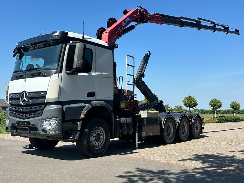 Mercedes-Benz Arocs 3251 8x4 TRIPLE!!28TM KRAAN/HAAK!!EURO6!!TOP! ZERO EMISSIE 2030!! - Pacēlājs ar āķi, Kravas auto ar manipulatoru: foto 5 Mercedes-Benz Arocs 3251 8x4 TRIPLE!!28TM KRAAN/HAAK!!EURO6!!TOP! ZERO EMISSIE 2030!! - Pacēlājs ar āķi, Kravas auto ar manipulatoru: foto 5