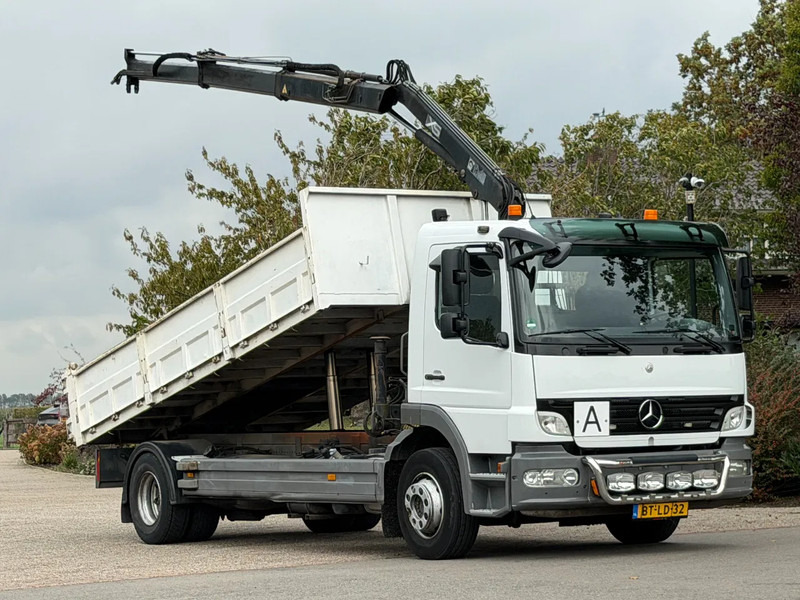 Mercedes-Benz Atego 1218 KRAAN/KIPPER!!MANUELL!! - Kravas automašīna pašizgāzējs, Kravas auto ar manipulatoru: foto 1 Mercedes-Benz Atego 1218 KRAAN/KIPPER!!MANUELL!! - Kravas automašīna pašizgāzējs, Kravas auto ar manipulatoru: foto 1