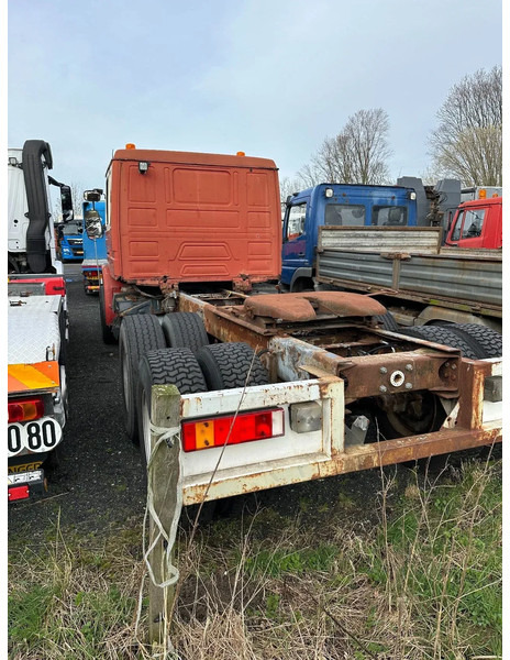 Scania T143-450 V8 HAUBER/NEUS/TORPEDO - Vilcējs: foto 4 Scania T143-450 V8 HAUBER/NEUS/TORPEDO - Vilcējs: foto 4