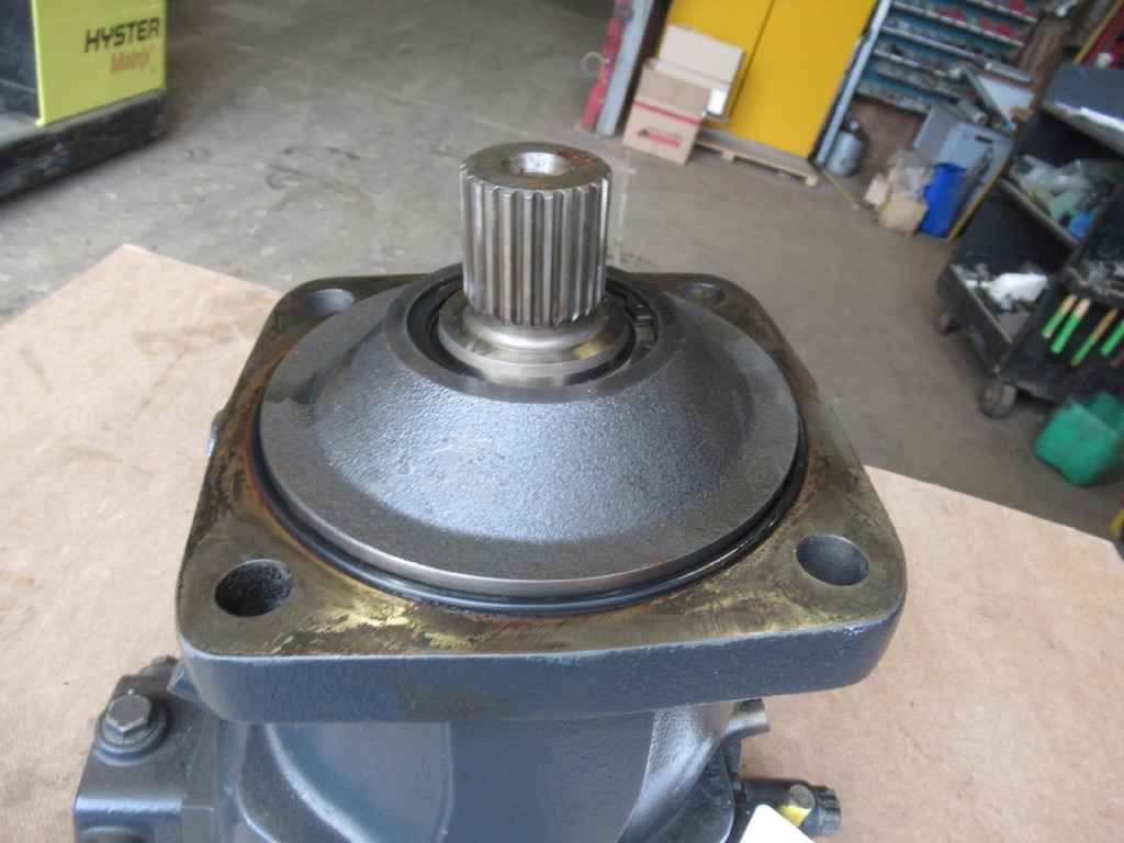 Bomag 05802588 - - Hidrauliskais motors - Celtniecības tehnika: foto 4 Bomag 05802588 - - Hidrauliskais motors - Celtniecības tehnika: foto 4