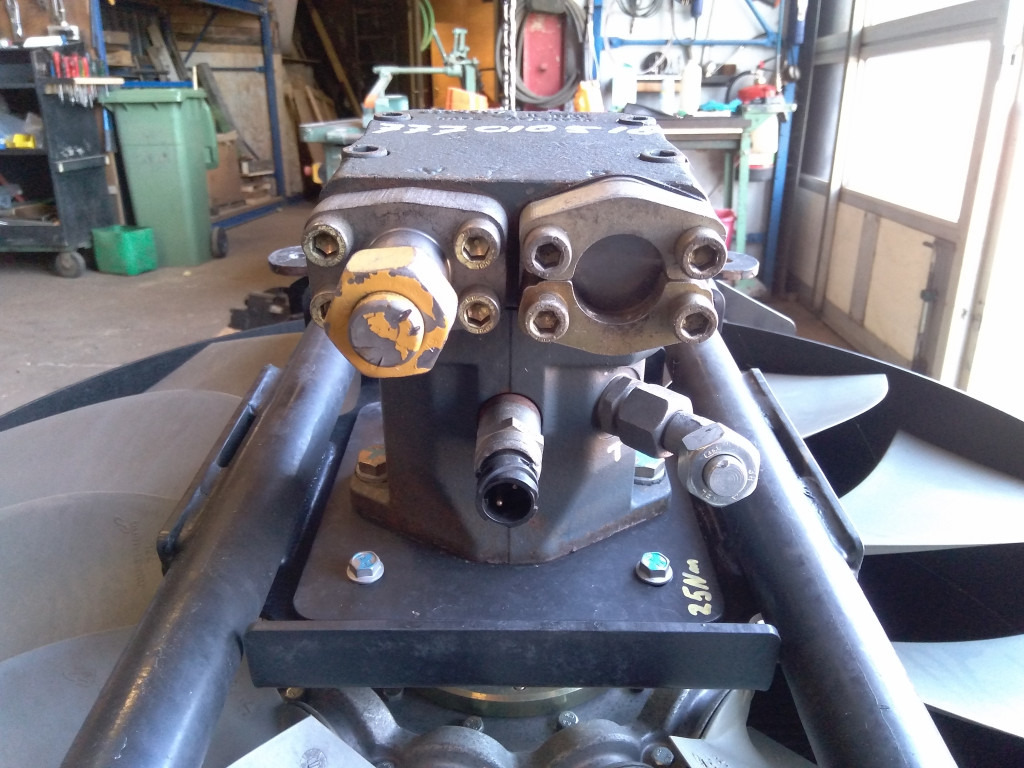 Bomag 05802664 - - Hidrauliskais motors - Celtniecības tehnika: foto 2 Bomag 05802664 - - Hidrauliskais motors - Celtniecības tehnika: foto 2