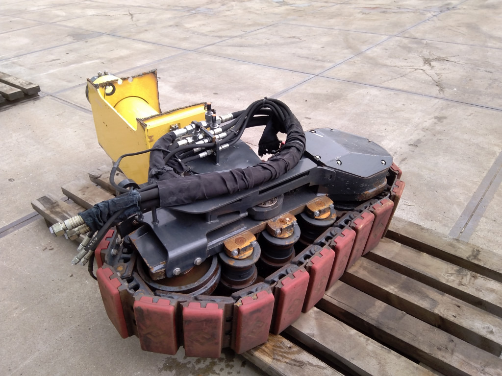 Bomag BM1000-35 - - Ritošās daļas detaļas - Celtniecības tehnika: foto 2 Bomag BM1000-35 - - Ritošās daļas detaļas - Celtniecības tehnika: foto 2