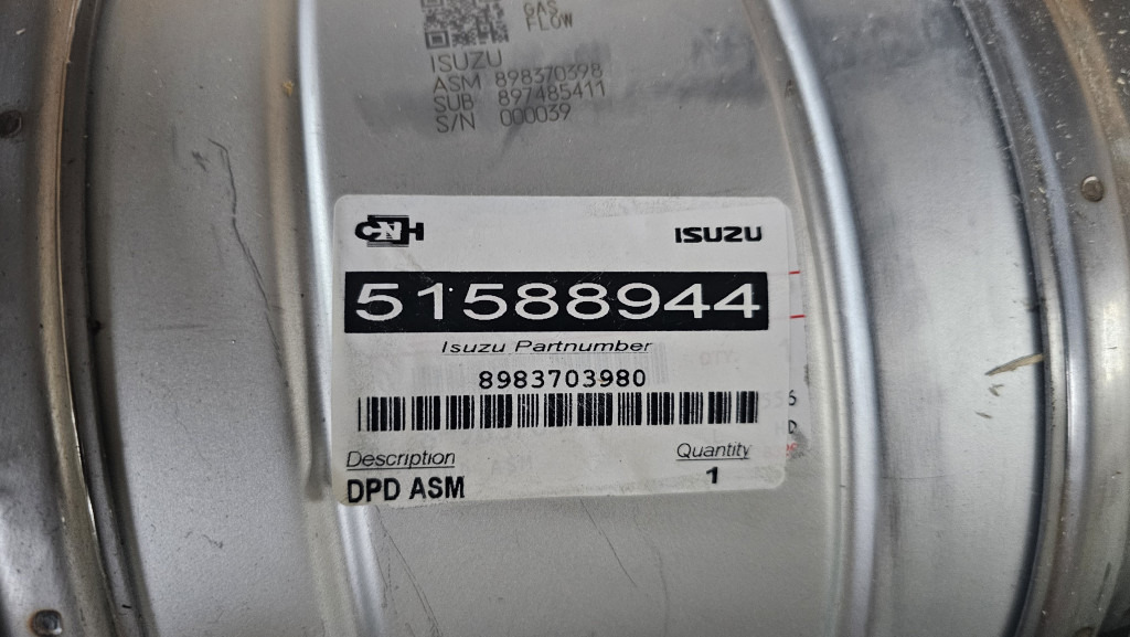 Case 8983703980 - Katalizators - Celtniecības tehnika: foto 2 Case 8983703980 - Katalizators - Celtniecības tehnika: foto 2