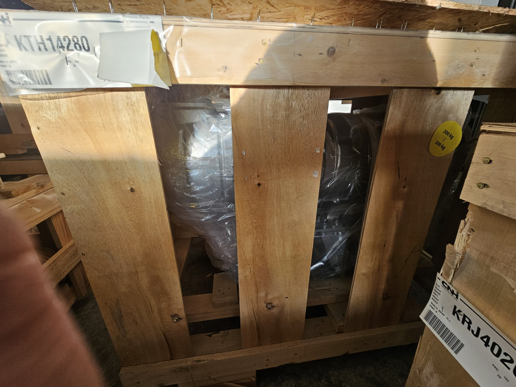 Case KTH14280 - Trokšņa slāpētājs - Celtniecības tehnika: foto 3 Case KTH14280 - Trokšņa slāpētājs - Celtniecības tehnika: foto 3