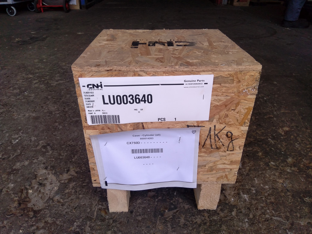 Case LU003640 - Hidrauliskais cilindrs - Celtniecības tehnika: foto 2 Case LU003640 - Hidrauliskais cilindrs - Celtniecības tehnika: foto 2