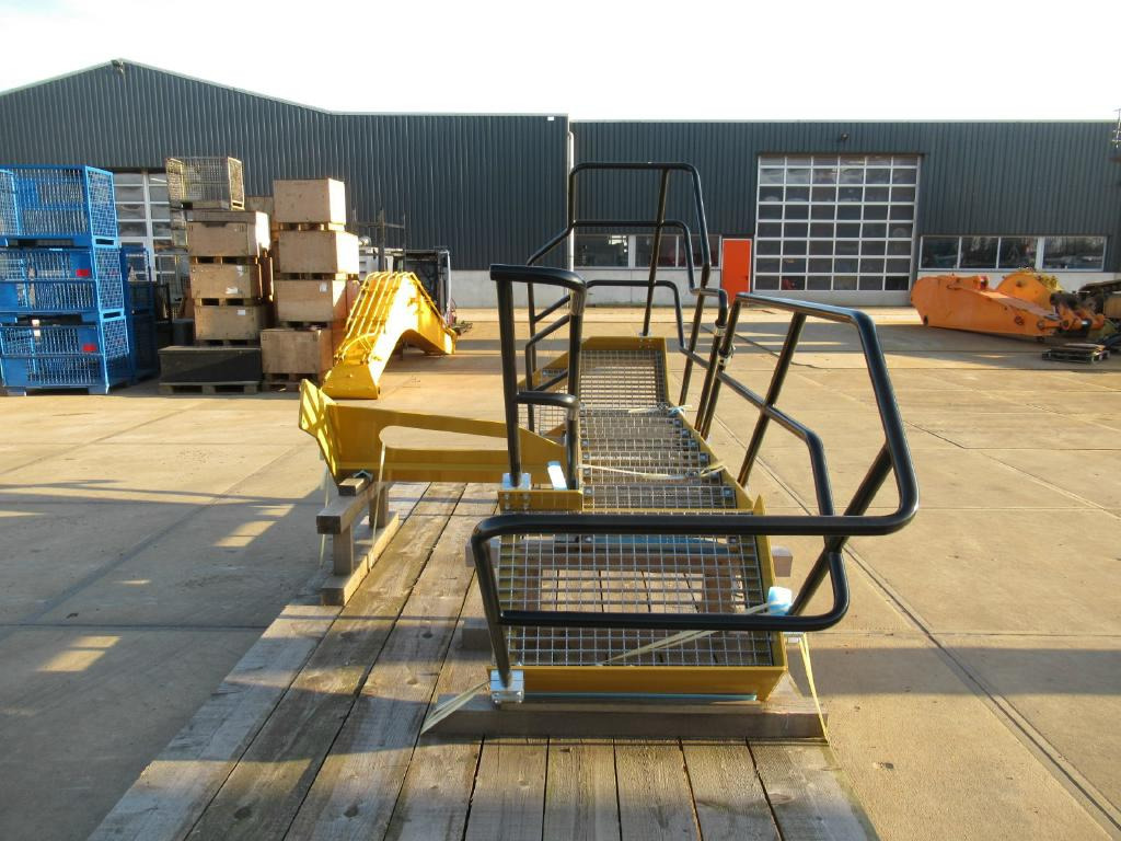Caterpillar 4778550 - 3767608 - Durvis un rezerves daļas - Celtniecības tehnika: foto 4 Caterpillar 4778550 - 3767608 - Durvis un rezerves daļas - Celtniecības tehnika: foto 4