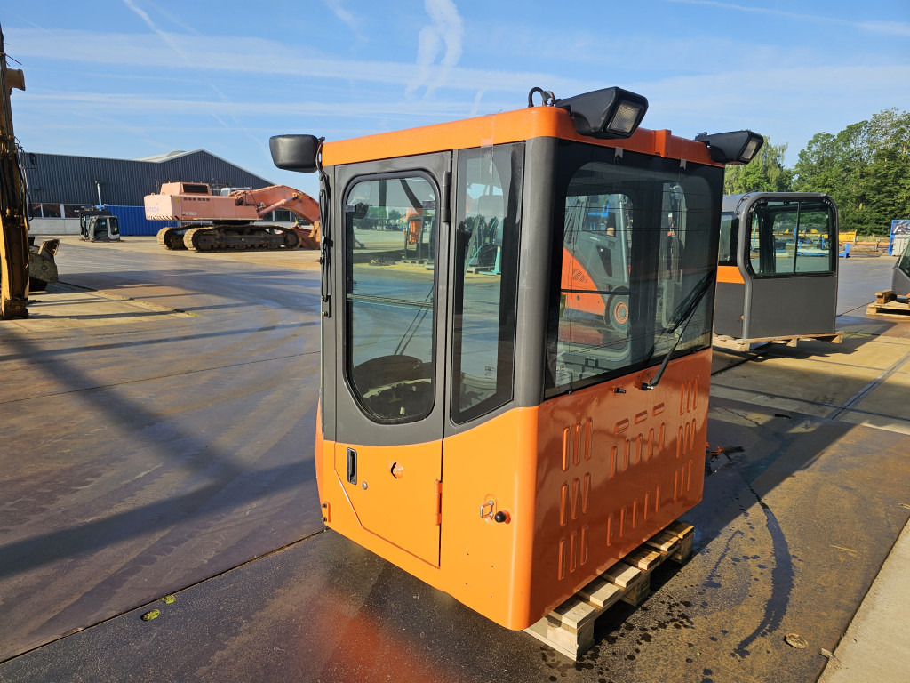 Jaunā Kabīne - Celtniecības tehnika Doosan 220101-00071B - 220101-00071B: foto 7