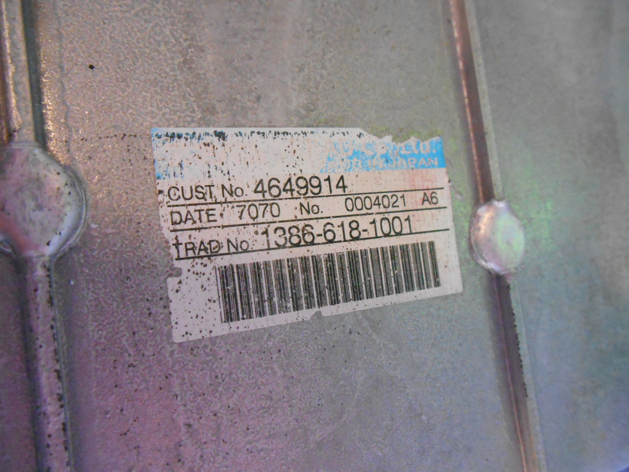 Hitachi 4649914 - Radiators - Celtniecības tehnika: foto 4 Hitachi 4649914 - Radiators - Celtniecības tehnika: foto 4