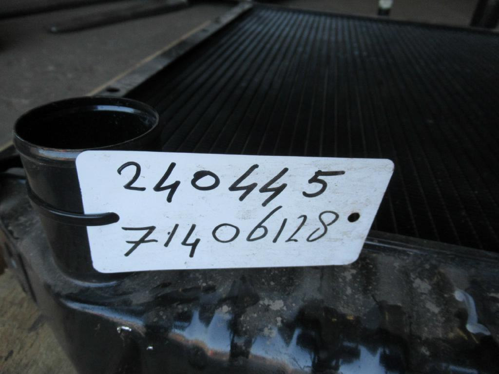 Hitachi 71406128 - Radiators - Celtniecības tehnika: foto 5 Hitachi 71406128 - Radiators - Celtniecības tehnika: foto 5