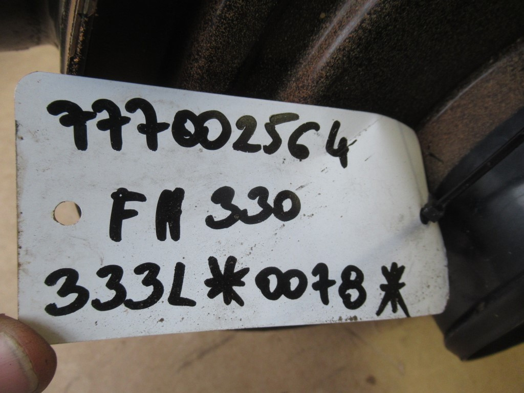 Hitachi FH330LC-3 - - Gaisa filtrs - Celtniecības tehnika: foto 5 Hitachi FH330LC-3 - - Gaisa filtrs - Celtniecības tehnika: foto 5