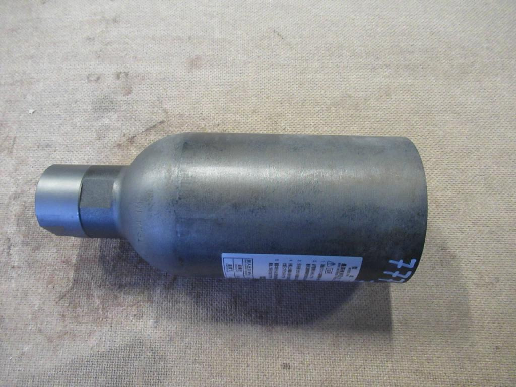 Hitachi MB300-1000-90/TY/Z - - Akumulators - Celtniecības tehnika: foto 1 Hitachi MB300-1000-90/TY/Z - - Akumulators - Celtniecības tehnika: foto 1
