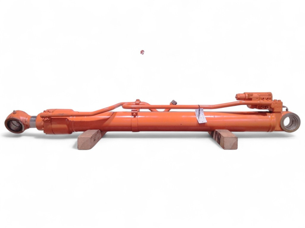 Hitachi YA00011491 R - YA00076993 R 2PC boom - Hidrauliskais cilindrs - Celtniecības tehnika: foto 1 Hitachi YA00011491 R - YA00076993 R 2PC boom - Hidrauliskais cilindrs - Celtniecības tehnika: foto 1