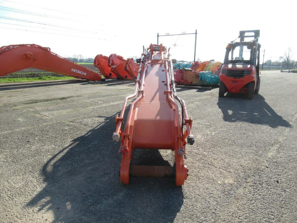 Hitachi ZX600 - - Strēle - Celtniecības tehnika: foto 3 Hitachi ZX600 - - Strēle - Celtniecības tehnika: foto 3