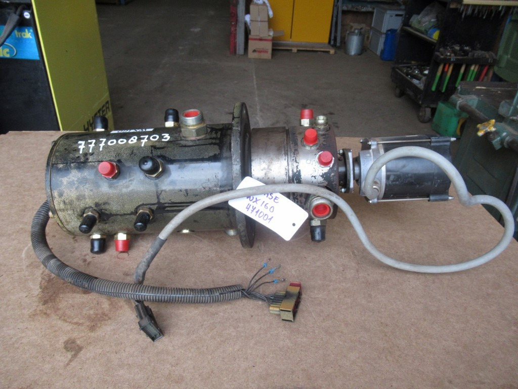 JCB 0714599 - - Hidraulika - Celtniecības tehnika: foto 5 JCB 0714599 - - Hidraulika - Celtniecības tehnika: foto 5