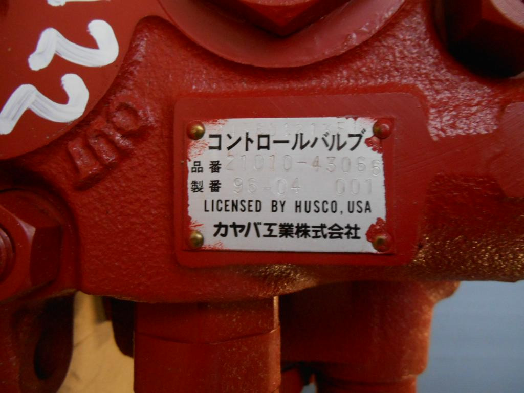 Kobelco 2436U1213F1 - 21010-43066 - Hidrauliskais vārsts - Celtniecības tehnika: foto 1 Kobelco 2436U1213F1 - 21010-43066 - Hidrauliskais vārsts - Celtniecības tehnika: foto 1