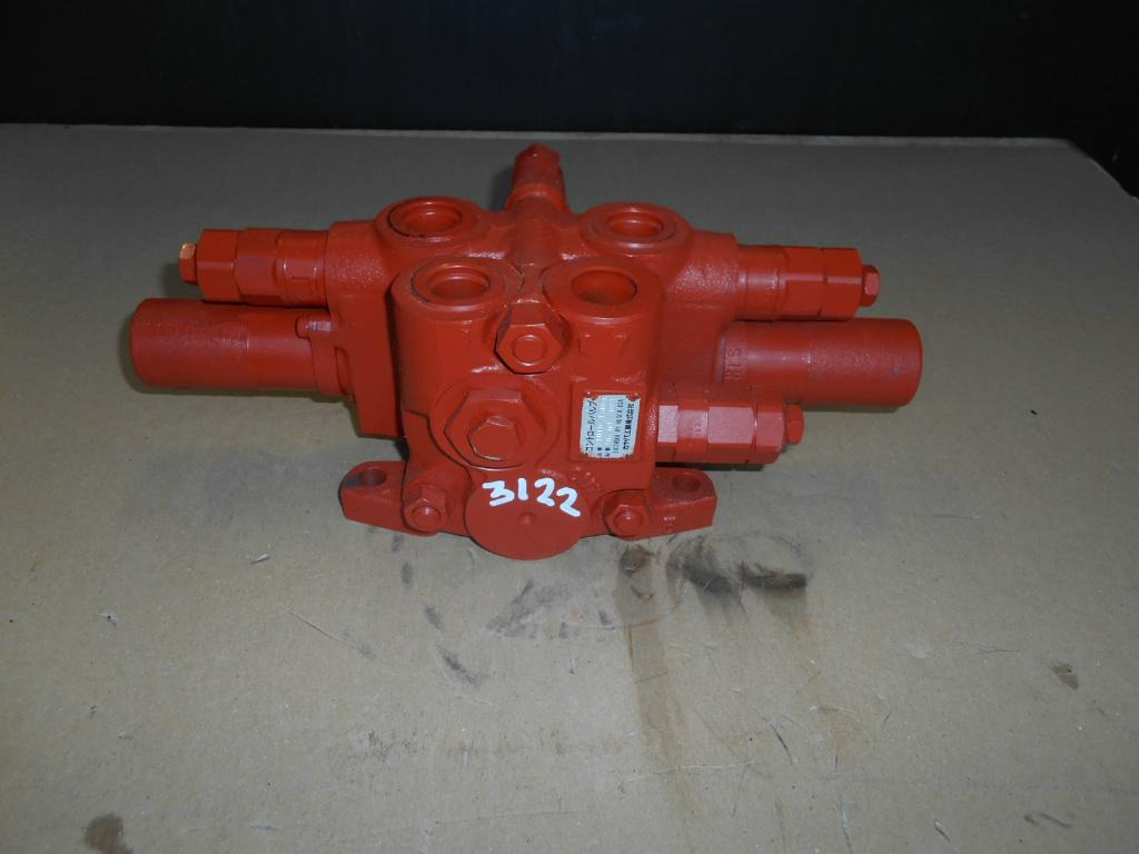 Kobelco 2436U1213F1 - Hidrauliskais vārsts - Celtniecības tehnika: foto 1 Kobelco 2436U1213F1 - Hidrauliskais vārsts - Celtniecības tehnika: foto 1