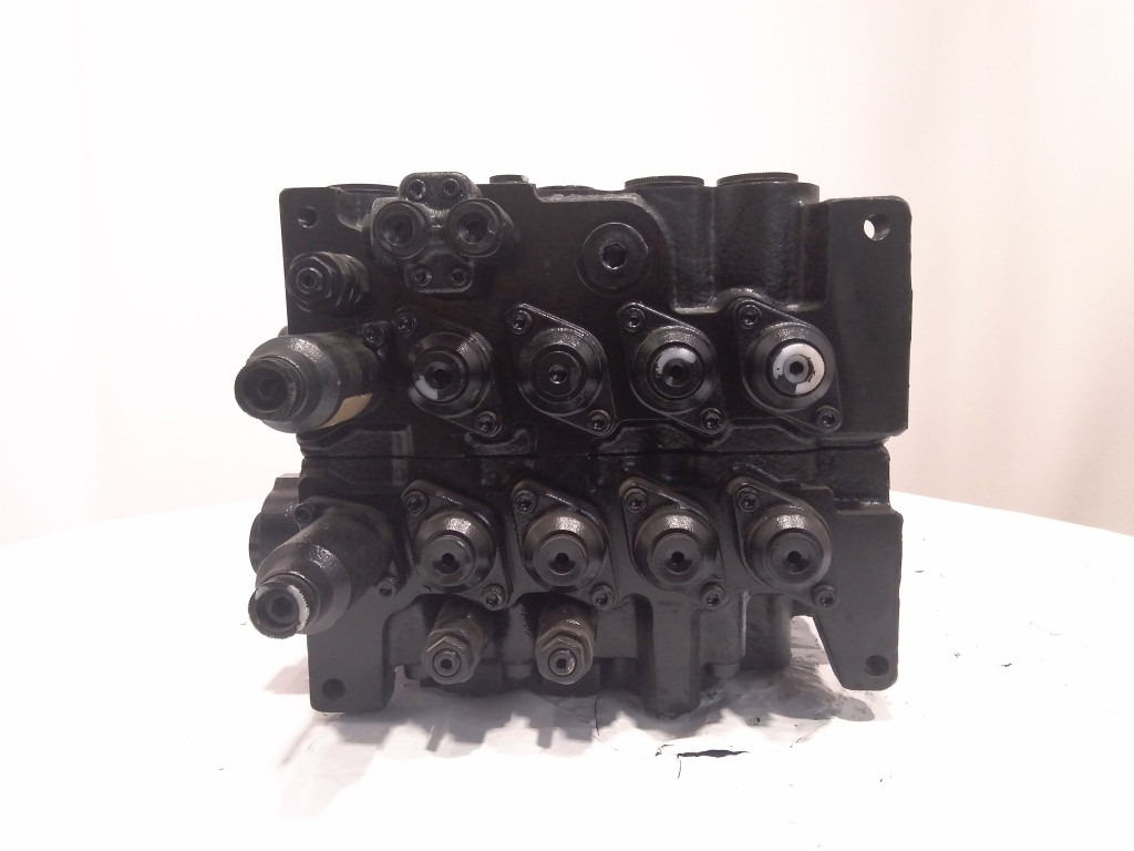 Kobelco YN30V00089F2 - Hidrauliskais vārsts - Celtniecības tehnika: foto 1 Kobelco YN30V00089F2 - Hidrauliskais vārsts - Celtniecības tehnika: foto 1