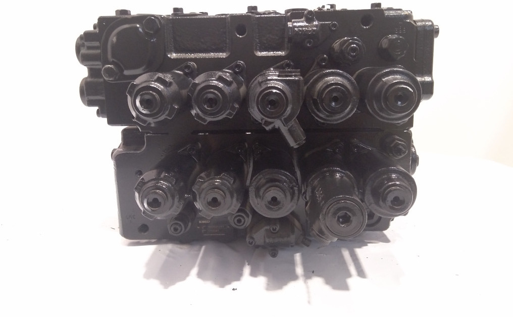 Kobelco YN30V00127F1 - Hidrauliskais vārsts - Celtniecības tehnika: foto 4 Kobelco YN30V00127F1 - Hidrauliskais vārsts - Celtniecības tehnika: foto 4