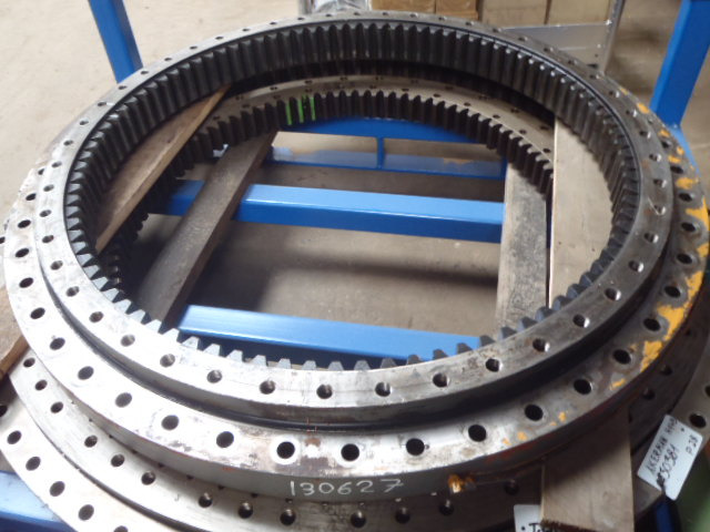 Liebherr 982706001 - Devēja gredzens - Celtniecības tehnika: foto 1 Liebherr 982706001 - Devēja gredzens - Celtniecības tehnika: foto 1