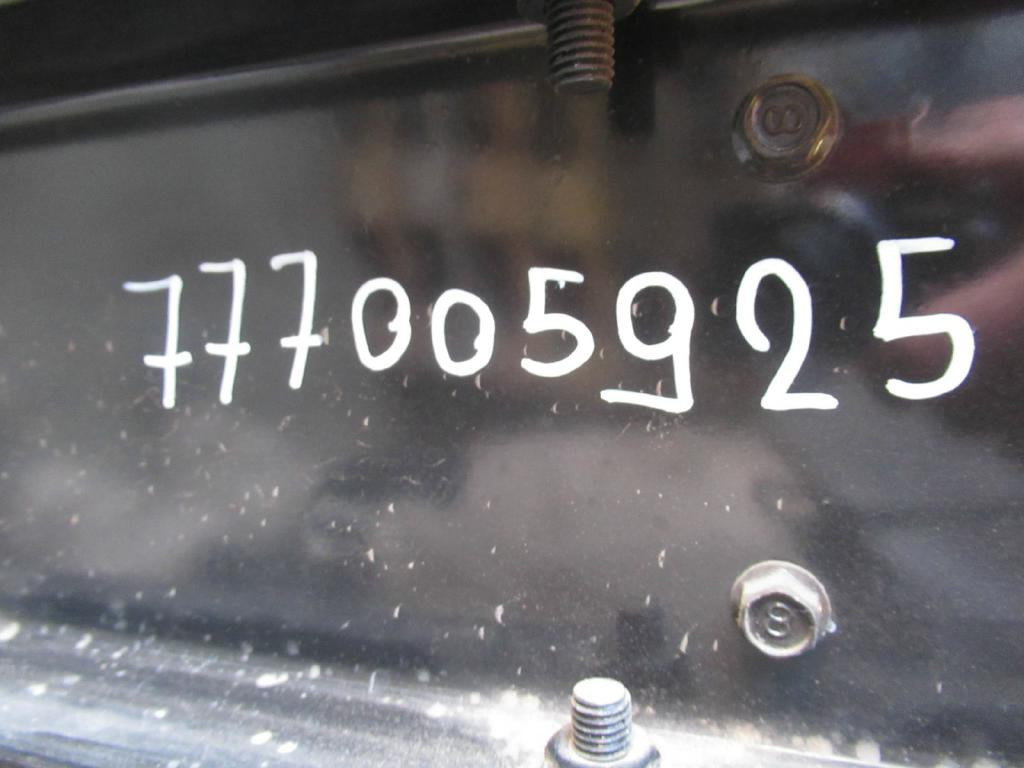 New Holland 4343609 - 71432276 - Radiators - Celtniecības tehnika: foto 3 New Holland 4343609 - 71432276 - Radiators - Celtniecības tehnika: foto 3