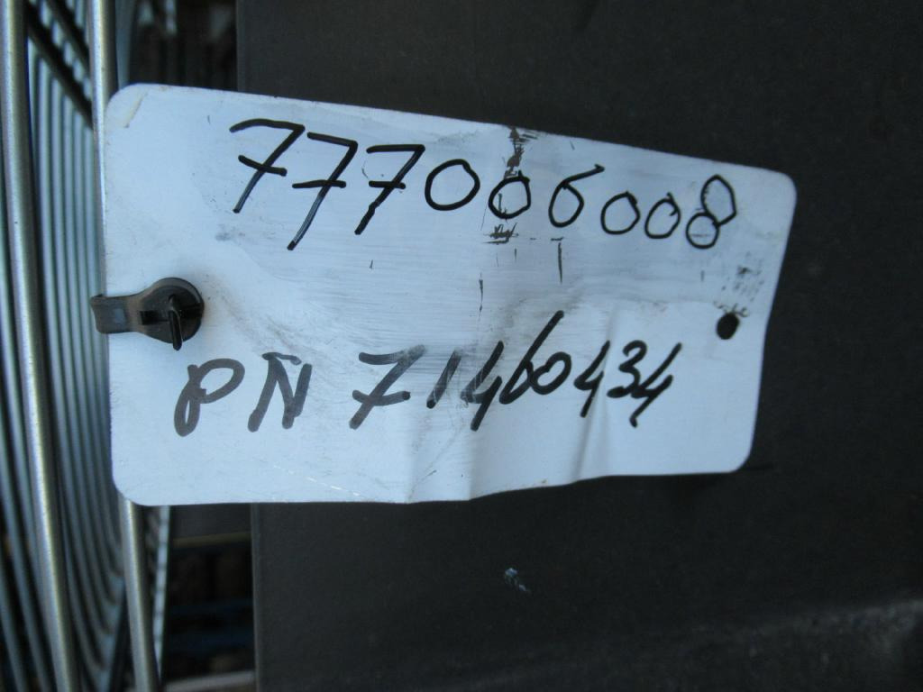 New Holland 71460434 - Dzesēšanas sistēma - Lauksaimniecības tehnika: foto 5 New Holland 71460434 - Dzesēšanas sistēma - Lauksaimniecības tehnika: foto 5