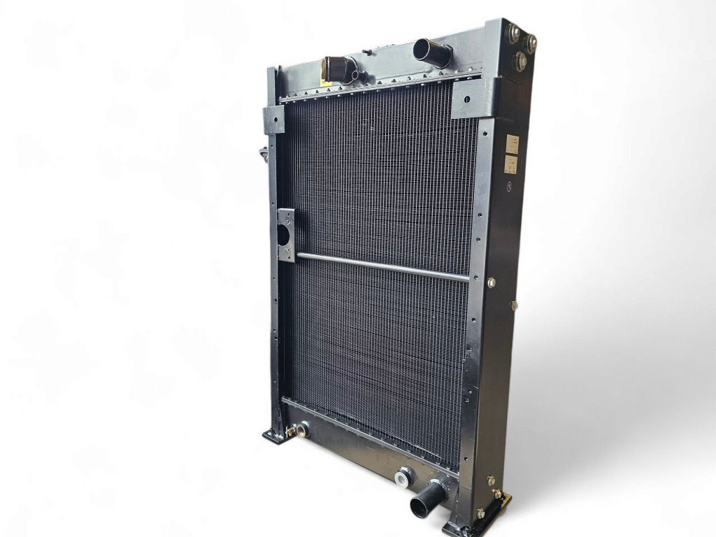 New Holland 76081144 - 76079572 - Radiators - Celtniecības tehnika: foto 3 New Holland 76081144 - 76079572 - Radiators - Celtniecības tehnika: foto 3