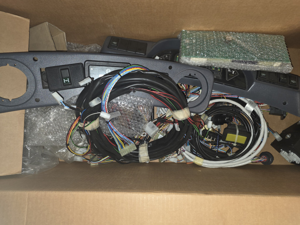 New Holland 85805689 - Rezerves daļa - Lauksaimniecības tehnika: foto 1 New Holland 85805689 - Rezerves daļa - Lauksaimniecības tehnika: foto 1