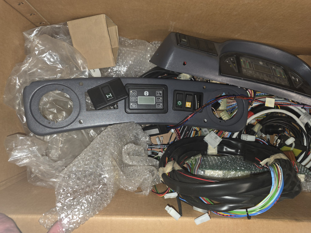 New Holland 85805689 - Rezerves daļa - Lauksaimniecības tehnika: foto 2 New Holland 85805689 - Rezerves daļa - Lauksaimniecības tehnika: foto 2