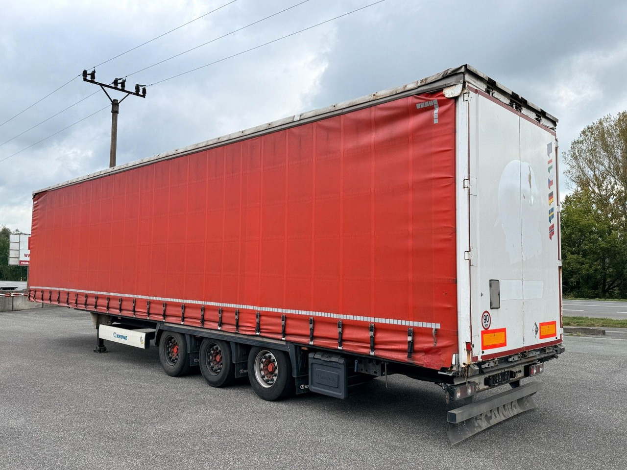 Krone SD - Tenta puspiekabe: foto 5 Krone SD - Tenta puspiekabe: foto 5