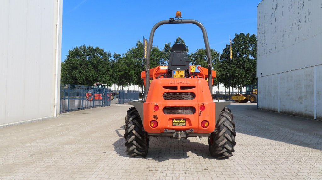 Ausa D 600 APG - Mini pašizgāzējs: foto 3 Ausa D 600 APG - Mini pašizgāzējs: foto 3