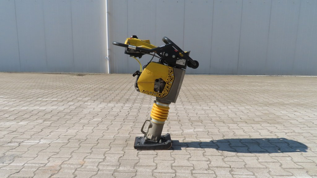 Bomag BT60 - Vibrokāja: foto 1 Bomag BT60 - Vibrokāja: foto 1